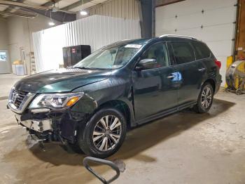  Salvage Nissan Pathfinder